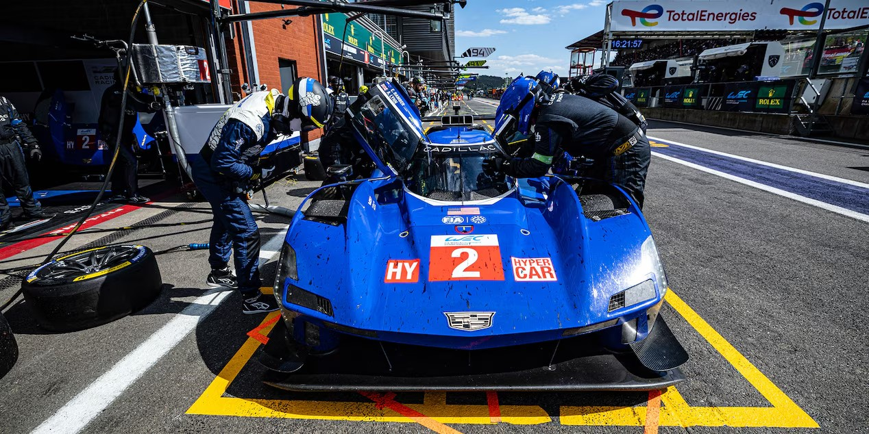 사진자료_캐딜락_V-Series.R_외관_2